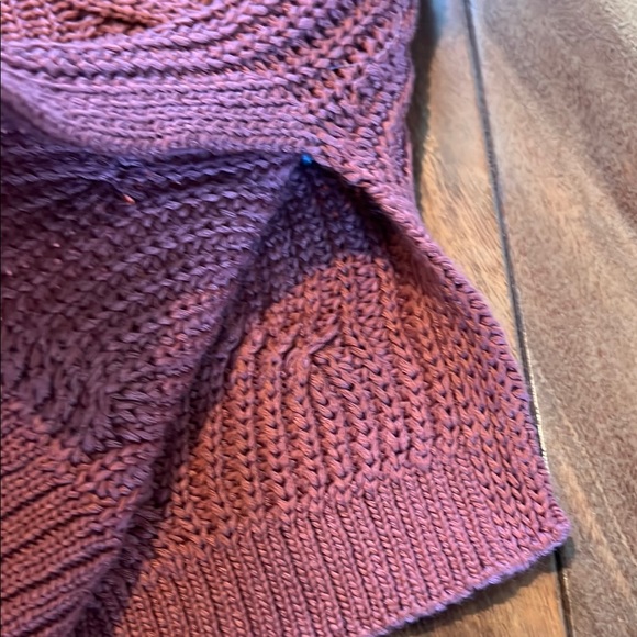 Terracotta V-Neck Sweater tank - Picture 5 of 6